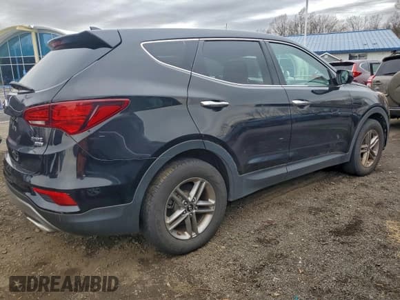 ✅ 2017 Hyundai Santa Fe 2.4L • VIN: 5XYZTDLB9HG440257 • Lot: 93904355. Wystawiony na Copart z przebiegiem 109 527 mil. Bezpłatny archiwum sprzedaży aukcyjnych z USA i szczegółowy raport historii pojazdu na DreamBid. Zdjęcie 3.