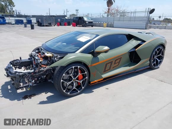 ✅ 2024 Lamborghini Revuelto • VIN: ZHWUC1ZM9RLA00251 • Лот: 42165680. Опубликован ранее на IAAI с пробегом 788 миль. Бесплатный доступ к архиву аукционных продаж из США и подробный отчёт об истории автомобиля на DreamBid. Изображение 20.