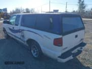 ✅ 2000 Chevrolet S-10 LS Xtreme • VIN: 1GCCS19W7Y8308509 • Лот: 41512183. Опубликован ранее на IAAI с пробегом 124 511 миль. Бесплатный доступ к архиву аукционных продаж из США и подробный отчёт об истории автомобиля на DreamBid. Изображение 3.