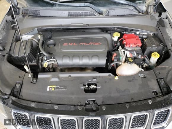 ✅ 2019 Jeep Compass Latitude • VIN: 3C4NJDBB9KT601535 • Lot: 58343345. Wystawiony na Copart z przebiegiem 50 346 mil. Bezpłatny archiwum sprzedaży aukcyjnych z USA i szczegółowy raport historii pojazdu na DreamBid. Zdjęcie 12.