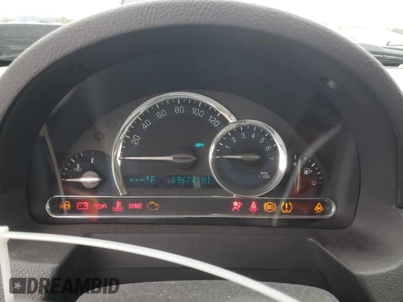 ✅ 2011 Chevrolet HHR 2LT • VIN: 3GNBACFU4BS515197 • Lot: 43605005. Listed on Copart with 89,674 mi. Free auction sales archive from the USA and detailed vehicle history report at DreamBid. Image 9.