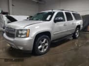 ✅ 2008 Chevrolet Suburban LTZ • VIN: 1GNFK16318J227657 • Lot: 79251374. Wystawiony na Copart z przebiegiem 200 907 mil. Bezpłatny archiwum sprzedaży aukcyjnych z USA i szczegółowy raport historii pojazdu na DreamBid. Zdjęcie 1.