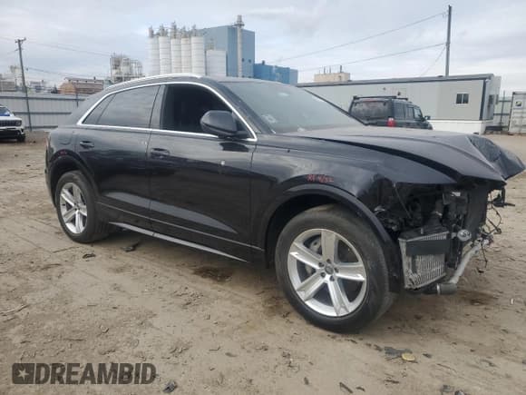 ✅ 2019 Audi Q8 Premium • VIN: WA1AVAF13KD013360 • Lot: 89136245. Listed on Copart with 77,722 mi. Free auction sales archive from the USA and detailed vehicle history report at DreamBid. Image 4.
