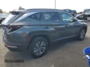 ✅ 2022 Hyundai Tucson Blue • VIN: KM8JBCA10NU013706 • Lot: 75915214. Wystawiony na Copart z przebiegiem 39 342 mil. Bezpłatny archiwum sprzedaży aukcyjnych z USA i szczegółowy raport historii pojazdu na DreamBid. Zdjęcie 3.