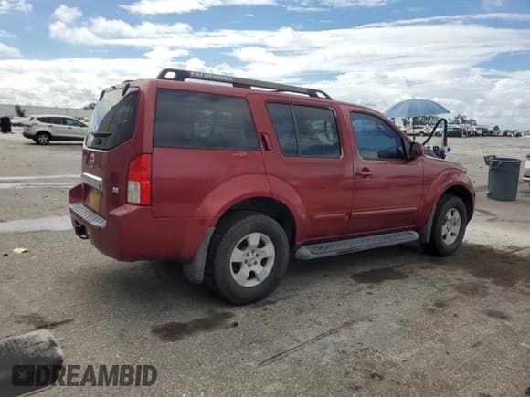 ✅ 2006 Nissan Pathfinder SE • VIN: 5N1AR18UX6C630117 • Lot: 69698765. Listed on Copart with 183,253 mi. Free auction sales archive from the USA and detailed vehicle history report at DreamBid. Image 3.