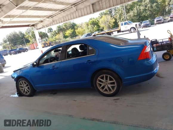 ✅ 2011 Ford Fusion SEL • VIN: 3FAHP0JG5BR112294 • Лот: 43678808. Опубликован ранее на IAAI с пробегом 157 170 миль. Бесплатный доступ к архиву аукционных продаж из США и подробный отчёт об истории автомобиля на DreamBid. Изображение 15.