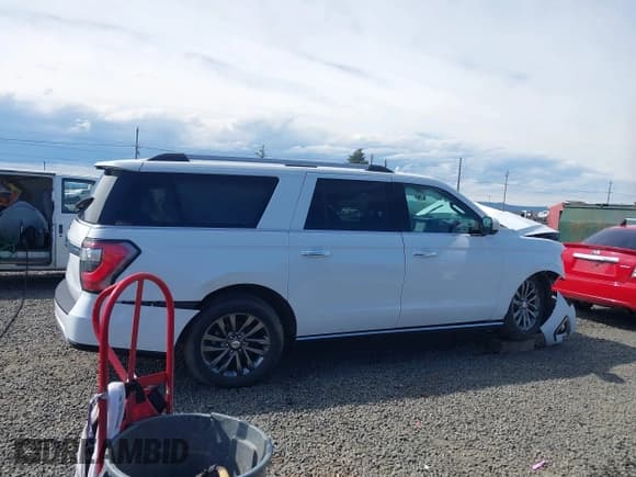 ✅ 2021 Ford Expedition Max Limited • VIN: 1FMJK2AT4MEA26740 • Lot: 41871412. Listed on IAAI with 75,000 mi. Free auction sales archive from the USA and detailed vehicle history report at DreamBid. Image 14.