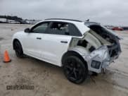 ✅ 2019 Audi Q8 Premium • VIN: WA1AVAF1XKD017065 • Lot: 37244513. Wystawiony na Copart z przebiegiem 54 174 mil. Bezpłatny archiwum sprzedaży aukcyjnych z USA i szczegółowy raport historii pojazdu na DreamBid. Zdjęcie 2.