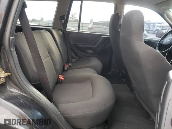 2004 Jeep Grand Cherokee Laredo с VIN 1J4GW48S14C179156, выставлен на аукционе Copart как лот 82766165 с пробегом 197 104 миль миль и Списание • Salvage title. История ставок и продаж доступна на DreamBid. Изображение 11.