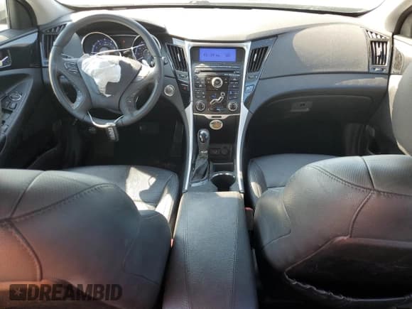 ✅ 2011 Hyundai Sonata SE • VIN: 5NPEC4AB5BH169070 • Lot: 71984484. Listed on Copart with 166,723 mi. Free auction sales archive from the USA and detailed vehicle history report at DreamBid. Image 8.