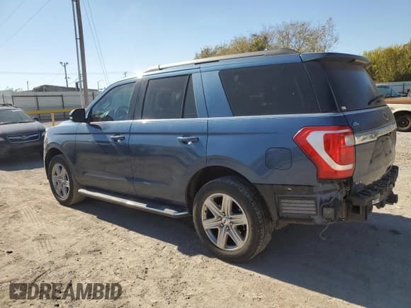 ✅ 2019 Ford Expedition XLT • VIN: 1FMJU1HT0KEA73562 • Lot: 91242535. Wystawiony na Copart z przebiegiem 131 824 mil. Bezpłatny archiwum sprzedaży aukcyjnych z USA i szczegółowy raport historii pojazdu na DreamBid. Zdjęcie 2.