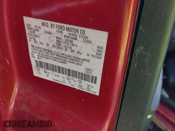 ✅ 2007 Mercury Mariner Premier • VIN: 4M2CU97117KJ14067 • Lot: 42255709. Wystawiony na IAAI z przebiegiem Nie podano. Bezpłatny archiwum sprzedaży aukcyjnych z USA i szczegółowy raport historii pojazdu na DreamBid. Zdjęcie 9.