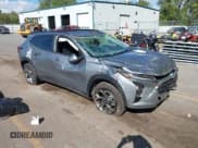 ✅ 2025 Chevrolet Trax LT • VIN: KL77LHEP7SC209700 • Лот: 43384513. Опубликован ранее на IAAI с пробегом 3 139 миль. Бесплатный доступ к архиву аукционных продаж из США и подробный отчёт об истории автомобиля на DreamBid. Изображение 1.