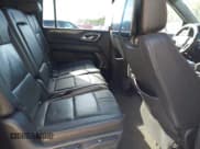 ✅ 2021 Chevrolet Suburban RST • VIN: 1GNSCEKD4MR485958 • Lot: 41275166. Listed on IAAI with 140,991 mi. Free auction sales archive from the USA and detailed vehicle history report at DreamBid. Image 8.