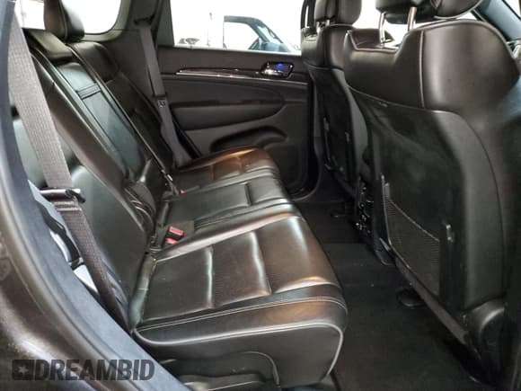 ✅ 2019 Jeep Grand Cherokee Overland • VIN: 1C4RJFCG1KC750413 • Lot: 65745995. Listed on Copart with 132,583 mi. Free auction sales archive from the USA and detailed vehicle history report at DreamBid. Image 11.