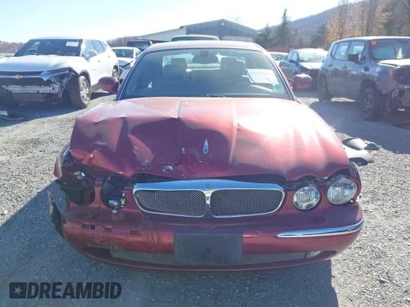 ✅ 2004 Jaguar XJ 8 • VIN: SAJWA71C64SG22478 • Lot: 43678488. Wystawiony na IAAI z przebiegiem 111 526 mil. Bezpłatny archiwum sprzedaży aukcyjnych z USA i szczegółowy raport historii pojazdu na DreamBid. Zdjęcie 12.