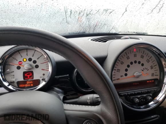 ✅ 2012 MINI Coupe • VIN: WMWSX1C58CT300208 • Lot: 72037794. Listed on Copart with 50,646 mi. Free auction sales archive from the USA and detailed vehicle history report at DreamBid. Image 9.