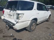 ✅ 2007 Toyota Sequoia SR5 • VIN: 5TDZT34AX7S289740 • Лот: 43399429. Опубликован ранее на IAAI с пробегом 383 793 миль. Бесплатный доступ к архиву аукционных продаж из США и подробный отчёт об истории автомобиля на DreamBid. Изображение 4.