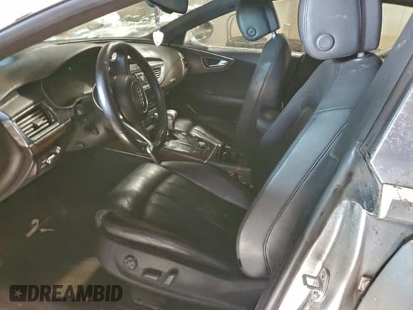 ✅ 2013 Audi A7 Prestige • VIN: WAU3GAFC3DN066550 • Лот: 95200475. Опубликован ранее на Copart с пробегом 211 682 миль. Бесплатный доступ к архиву аукционных продаж из США и подробный отчёт об истории автомобиля на DreamBid. Изображение 7.