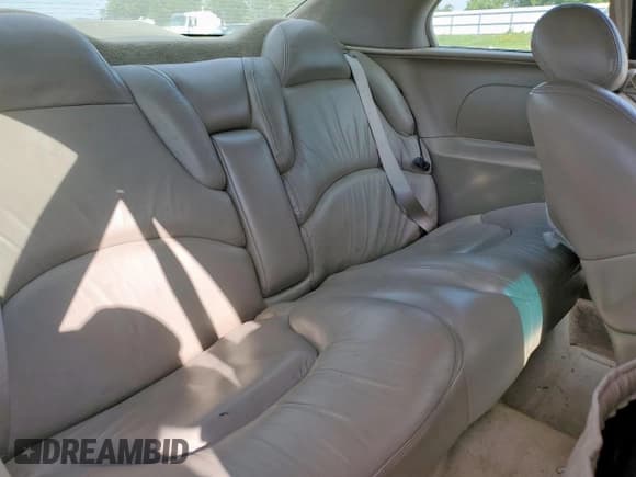 ✅ 1997 Buick Riviera • VIN: 1G4GD22K4V4715131 • Lot: 55349685. Wystawiony na Copart z przebiegiem 67 799 mil. Bezpłatny archiwum sprzedaży aukcyjnych z USA i szczegółowy raport historii pojazdu na DreamBid. Zdjęcie 10.