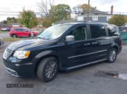 ✅ 2011 Chrysler Town & Country Limited • VIN: 2A4RR6DG9BR611543 • Lot: 43534489. Wystawiony na IAAI z przebiegiem 215 025 mil. Bezpłatny archiwum sprzedaży aukcyjnych z USA i szczegółowy raport historii pojazdu na DreamBid. Zdjęcie 6.