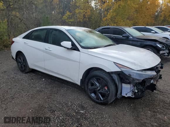 2023 Hyundai Elantra SEL с VIN KMHLM4AG4PU607926, выставлен на аукционе Copart как лот 87026375 с пробегом 85 675 миль миль и Списание • Salvage title. История ставок и продаж доступна на DreamBid. Изображение 4.