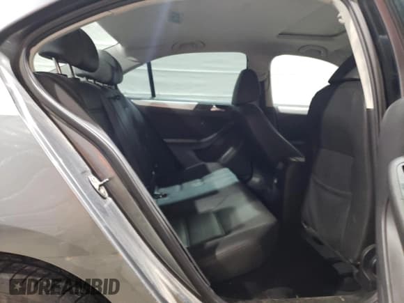 ✅ 2012 Volkswagen Jetta SEL • VIN: 3VWLP7AJ2CM412024 • Lot: 48194955. Listed on Copart with 178,268 mi. Free auction sales archive from the USA and detailed vehicle history report at DreamBid. Image 10.