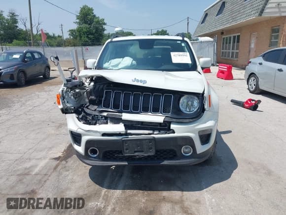 ✅ 2020 Jeep Renegade Latitude • VIN: ZACNJBBB3LPL59612 • Лот: 42789592. Опубликован ранее на IAAI с пробегом Не указан. Бесплатный доступ к архиву аукционных продаж из США и подробный отчёт об истории автомобиля на DreamBid. Изображение 12.