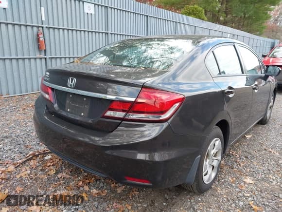 ✅ 2014 Honda Civic LX • VIN: 2HGFB2F57EH529811 • Лот: 43683528. Опубликован ранее на IAAI с пробегом 135 823 миль. Бесплатный доступ к архиву аукционных продаж из США и подробный отчёт об истории автомобиля на DreamBid. Изображение 4.