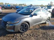 ✅ 2025 Nissan Sentra SV • VIN: 3N1AB8CV1SY362516 • Lot: 43467714. Wystawiony na IAAI z przebiegiem 2 509 mil. Bezpłatny archiwum sprzedaży aukcyjnych z USA i szczegółowy raport historii pojazdu na DreamBid. Zdjęcie 2.