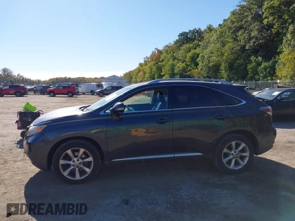 ✅ 2010 Lexus RX 350 • VIN: 2T2BK1BA5AC043850 • Lot: 43424244. Wystawiony na IAAI z przebiegiem 284 058 mil. Bezpłatny archiwum sprzedaży aukcyjnych z USA i szczegółowy raport historii pojazdu na DreamBid. Zdjęcie 14.