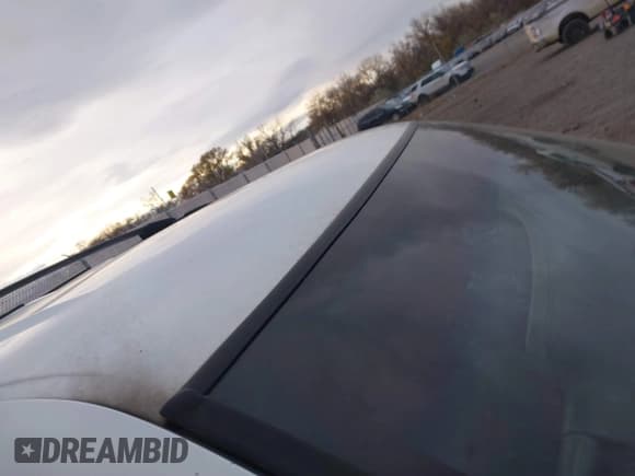 ✅ 2001 Chevrolet Suburban LS • VIN: 3GNFK16T41G276200 • Лот: 40790265. Опубликован ранее на IAAI с пробегом 213 058 миль. Бесплатный доступ к архиву аукционных продаж из США и подробный отчёт об истории автомобиля на DreamBid. Изображение 13.