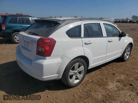 2011 Dodge Caliber Mainstreet with VIN 1B3CB3HA3BD237813, listed as a Copart auction lot 81101125 with 107,628 mi miles and Salvage title. Bid and sale history available at DreamBid. Image 3.