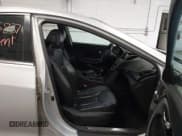 ✅ 2012 Hyundai Azera • VIN: KMHFH4JG1CA153065 • Lot: 43385837. Listed on IAAI with 97,920 mi. Free auction sales archive from the USA and detailed vehicle history report at DreamBid. Image 5.