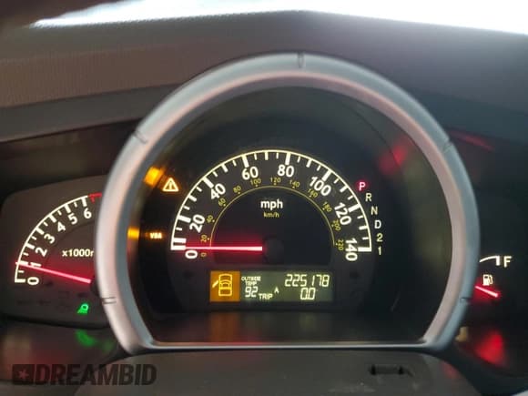 ✅ 2006 Honda Ridgeline RTS • VIN: 2HJYK16456H569116 • Lot: 85936945. Wystawiony na Copart z przebiegiem 225 178 mil. Bezpłatny archiwum sprzedaży aukcyjnych z USA i szczegółowy raport historii pojazdu na DreamBid. Zdjęcie 9.