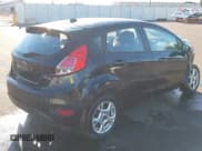 ✅ 2014 Ford Fiesta SE • VIN: 3FADP4EJ6EM133880 • Lot: 43387604. Wystawiony na IAAI z przebiegiem 93 640 mil. Bezpłatny archiwum sprzedaży aukcyjnych z USA i szczegółowy raport historii pojazdu na DreamBid. Zdjęcie 4.