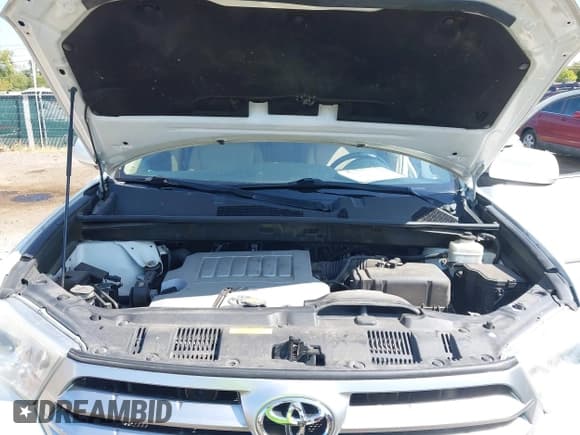 ✅ 2012 Toyota Highlander • VIN: 5TDBK3EHXCS118948 • Лот: 43161384. Опубликован ранее на IAAI с пробегом 182 921 миль. Бесплатный доступ к архиву аукционных продаж из США и подробный отчёт об истории автомобиля на DreamBid. Изображение 10.