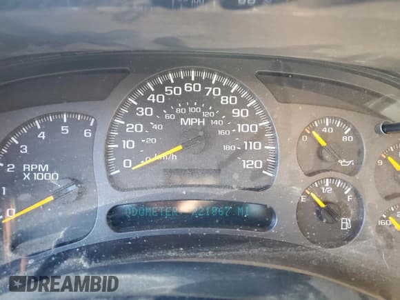 ✅ 2004 Chevrolet Suburban Z71 • VIN: 3GNFK16Z14G238951 • Лот: 78673354. Опубликован ранее на Copart с пробегом 221 867 миль. Бесплатный доступ к архиву аукционных продаж из США и подробный отчёт об истории автомобиля на DreamBid. Изображение 9.