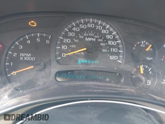 ✅ 2003 Chevrolet Suburban LS • VIN: 3GNFK16ZX3G263149 • Lot: 41800306. Listed on IAAI with 258,944 mi. Free auction sales archive from the USA and detailed vehicle history report at DreamBid. Image 7.