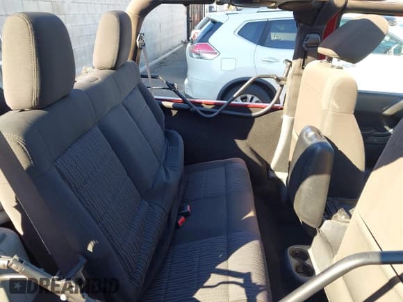 ✅ 2012 Jeep Wrangler Sport • VIN: 1C4AJWAG6CL247820 • Лот: 43497782. Опубликован ранее на IAAI с пробегом 93 964 миль. Бесплатный доступ к архиву аукционных продаж из США и подробный отчёт об истории автомобиля на DreamBid. Изображение 8.