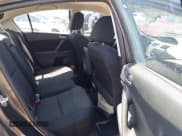 ✅ 2012 Mazda 3 i Touring • VIN: JM1BL1V79C1571061 • Lot: 42574599. Wystawiony na IAAI z przebiegiem 202 089 mil. Bezpłatny archiwum sprzedaży aukcyjnych z USA i szczegółowy raport historii pojazdu na DreamBid. Zdjęcie 8.