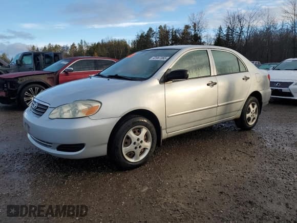 ✅ 2005 Toyota Corolla S • VIN: 2T1BR32E05C914173 • Lot: 92667365. Wystawiony na Copart z przebiegiem Nie podano. Bezpłatny archiwum sprzedaży aukcyjnych z USA i szczegółowy raport historii pojazdu na DreamBid. Zdjęcie 1.