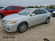 ✅ 2010 Toyota Camry • VIN: 4T1BF3EKXAU101085 • Lot: 94702765. Wystawiony na Copart z przebiegiem 48 231 mil. Bezpłatny archiwum sprzedaży aukcyjnych z USA i szczegółowy raport historii pojazdu na DreamBid. Zdjęcie 1.