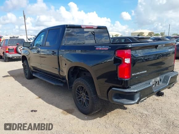 ✅ 2019 Chevrolet Silverado 1500 LT Trail Boss • VIN: 3GCPYFED6KG214687 • Лот: 42617025. Опубликован ранее на IAAI с пробегом 96 723 миль. Бесплатный доступ к архиву аукционных продаж из США и подробный отчёт об истории автомобиля на DreamBid. Изображение 3.