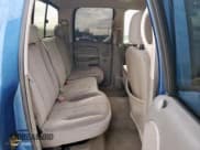 ✅ 2005 Dodge 2500 SLT • VIN: 3D7KR28C05G710002 • Lot: 90297025. Wystawiony na Copart z przebiegiem 239 296 mil. Bezpłatny archiwum sprzedaży aukcyjnych z USA i szczegółowy raport historii pojazdu na DreamBid. Zdjęcie 10.