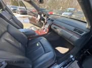 ✅ 2009 Maybach 62 • VIN: WDBVG78JX9A002609 • Lot: 52695985. Wystawiony na Copart z przebiegiem 113 692 mil. Bezpłatny archiwum sprzedaży aukcyjnych z USA i szczegółowy raport historii pojazdu na DreamBid. Zdjęcie 5.