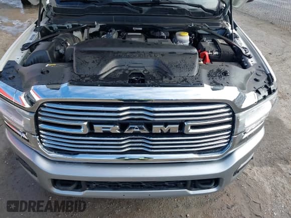 ✅ 2022 Ram 2500 Laramie • VIN: 3C6UR5FLXNG105323 • Lot: 41359667. Listed on IAAI with 33,266 mi. Free auction sales archive from the USA and detailed vehicle history report at DreamBid. Image 10.