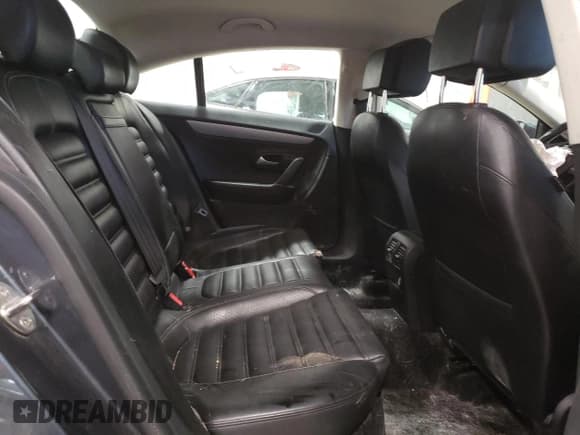 ✅ 2013 Volkswagen CC R-Line • VIN: WVWBP7AN4DE501831 • Lot: 86886234. Listed on Copart with Not provided. Free auction sales archive from the USA and detailed vehicle history report at DreamBid. Image 10.