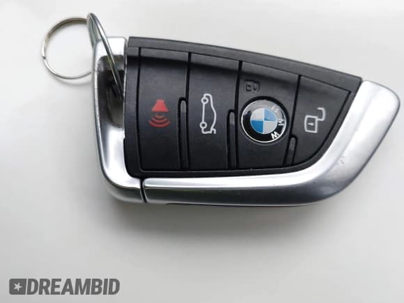 ✅ 2020 BMW 3 Series M340i xDrive • VIN: WBA5U9C01LFH09483 • Lot: 43579055. Wystawiony na IAAI z przebiegiem 26 564 mil. Bezpłatny archiwum sprzedaży aukcyjnych z USA i szczegółowy raport historii pojazdu na DreamBid. Zdjęcie 11.