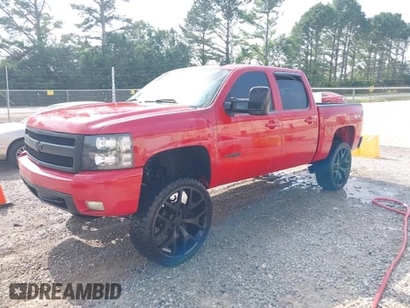 ✅ 2008 Chevrolet Silverado 1500 LTZ • VIN: 2GCEK13Y281241713 • Lot: 42490545. Listed on IAAI with 251,667 mi. Free auction sales archive from the USA and detailed vehicle history report at DreamBid. Image 2.